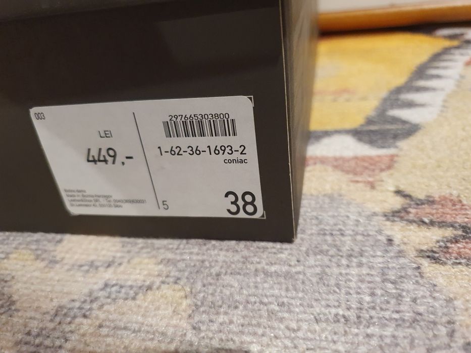 Botine din piele intoarsa