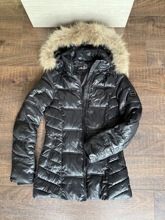 Дамско зимно яке Ellesse с естествен косъм на качулката
