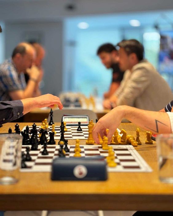 Șah! Antrenamente pentru adulți