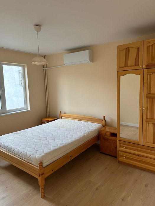 Дава се под наем Тристаен апартамент в Варна, Цветен квартал - 77 кв.м за 459 € - Снимка #7