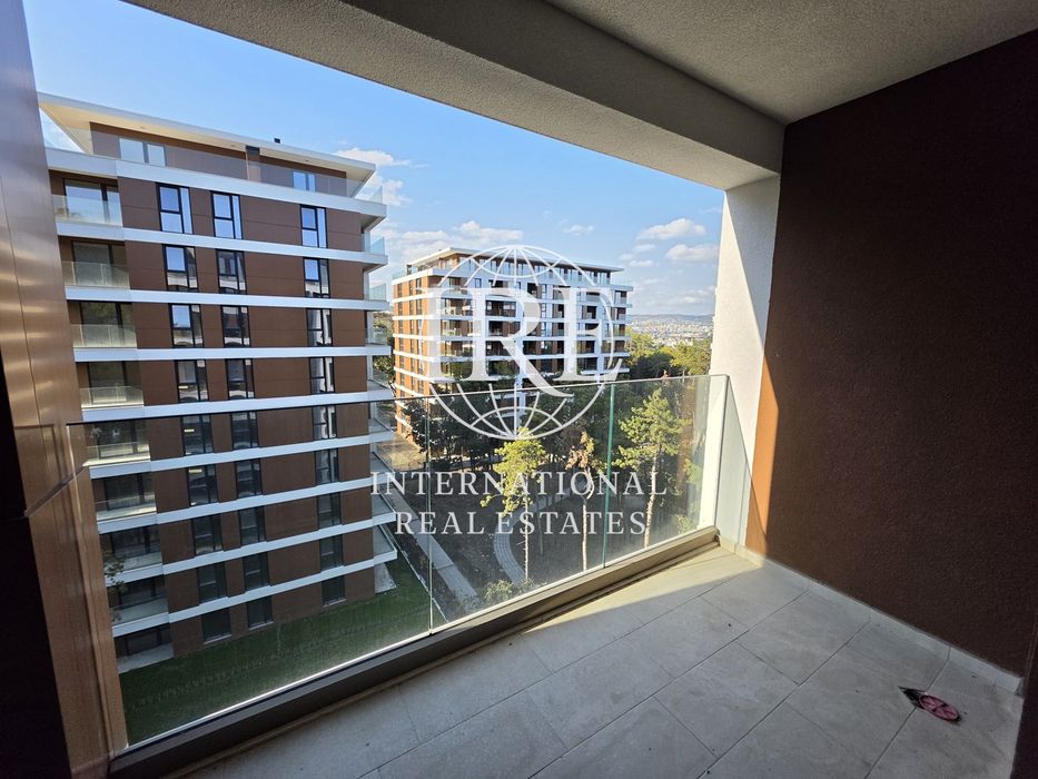 Продава се Двустаен апартамент в Варна, Аспарухово - 69 кв.м за 1812 €/кв.м - Снимка #9