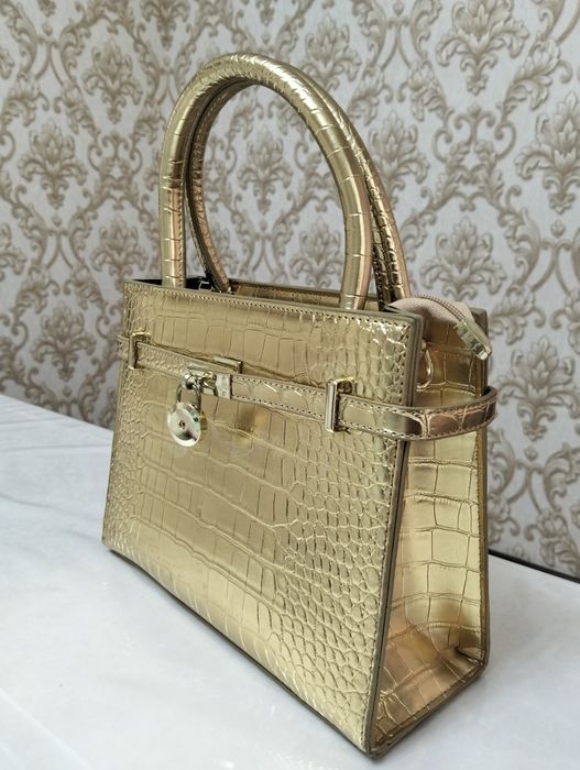 Hermes tilla rang sumka