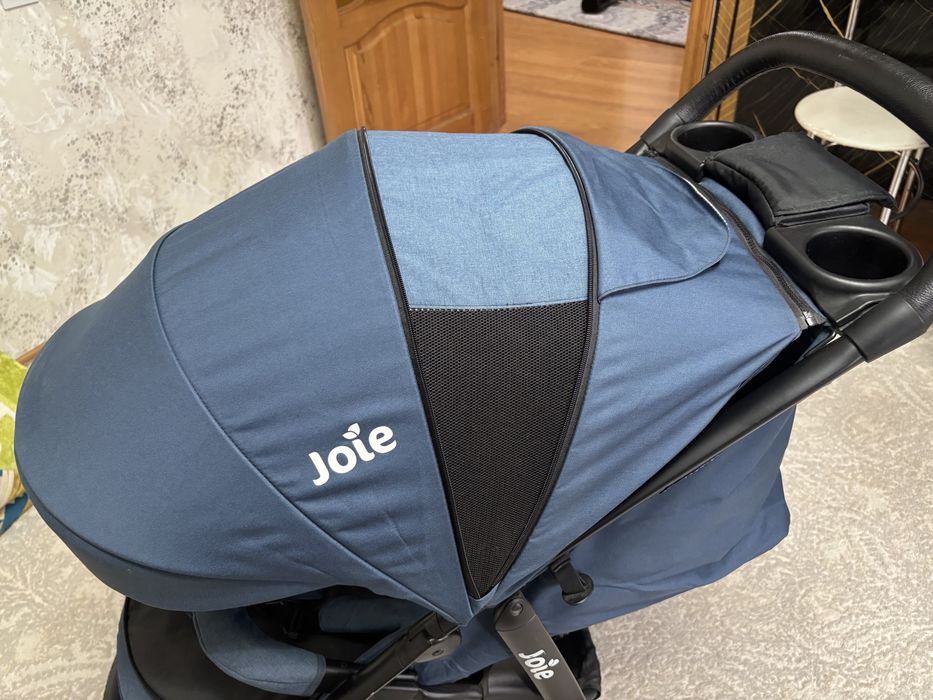 Прогулочная коляска Joie