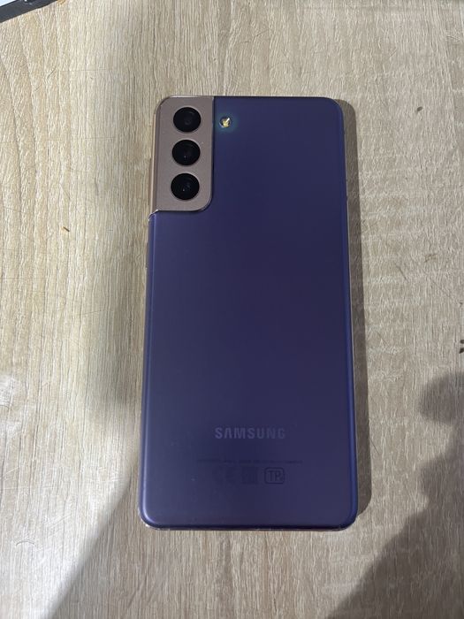 Продам Samsung s21