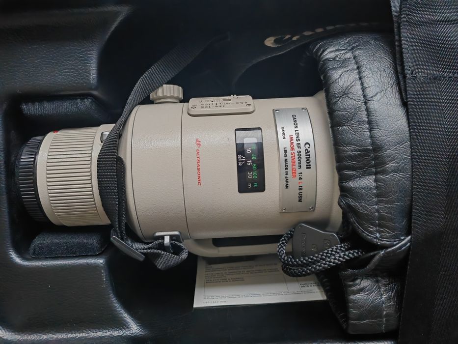Canon EF 500mm f/4.0L IS USM -(Обектив)