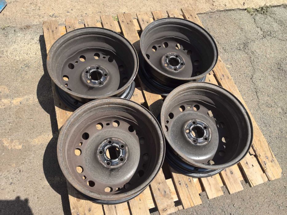 15 цола 5 х 100 мм Фолксваген / Шкода / Ауди - 6 Инча / ЕТ 38