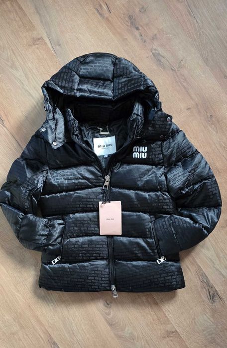 Дамски зимни якета