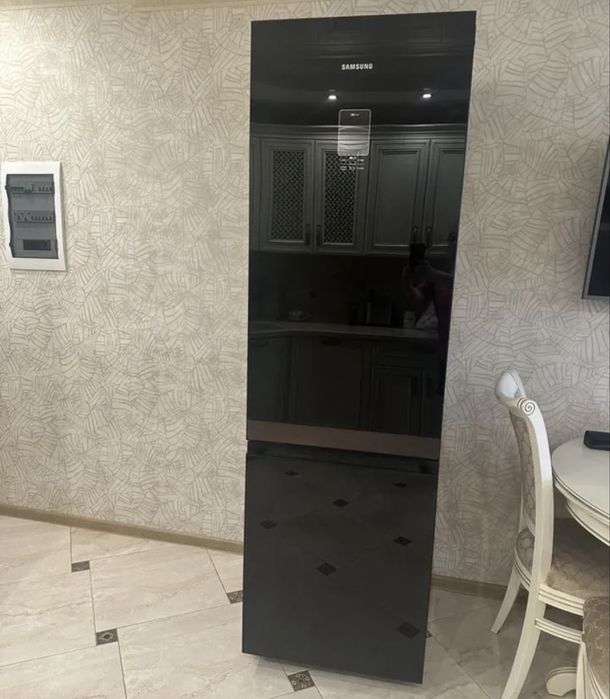 Холодильник Samsung