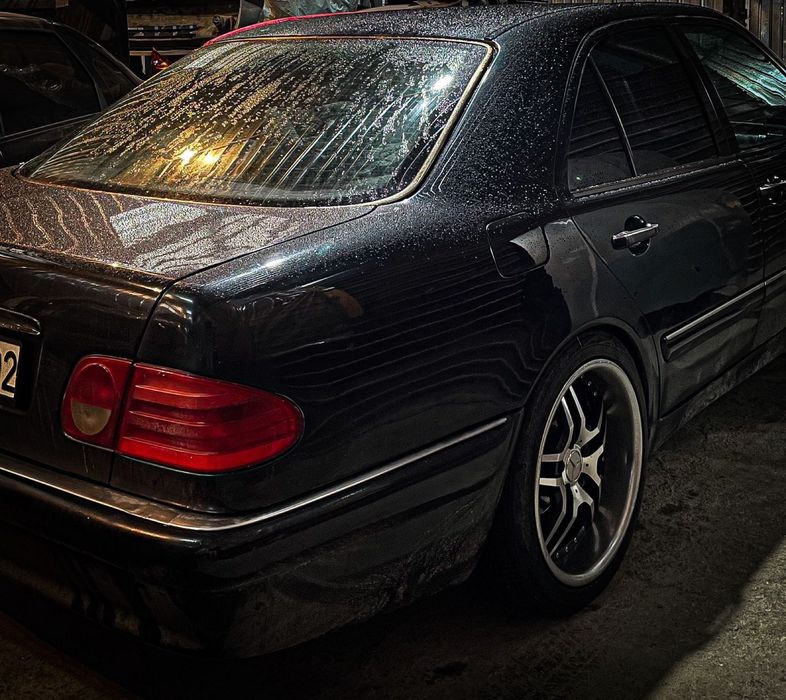 Бампер мерс 210 е50 , купить бампер лупарик дорестайлинг