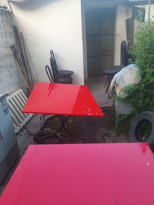 Стол стулья сотилади холати идял