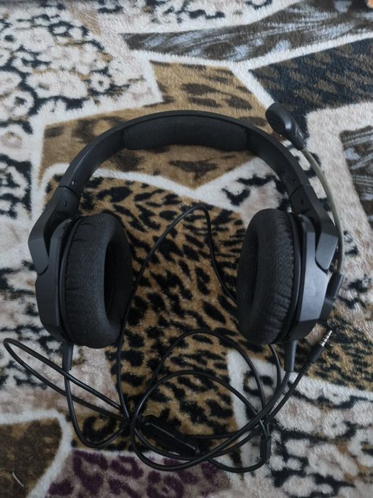 Casti hyperx fara probleme