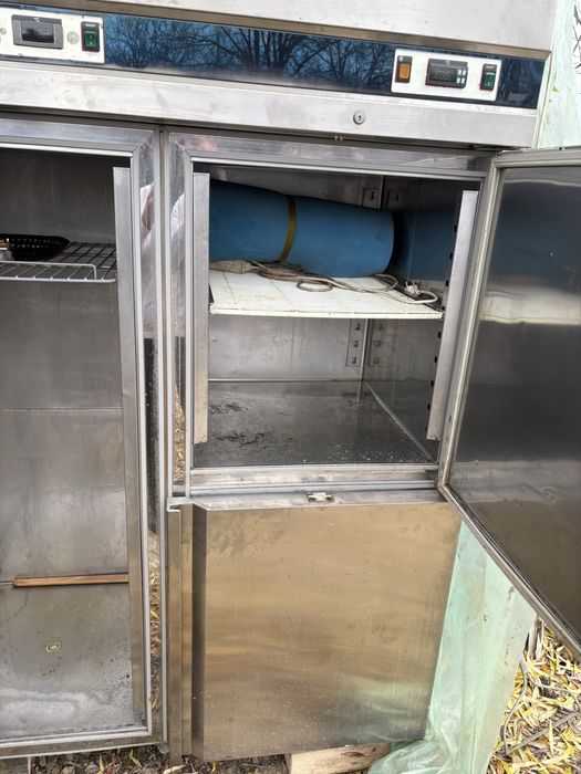 Dulap frigorific profesional inox Friulinox – 2 uși, funcțional