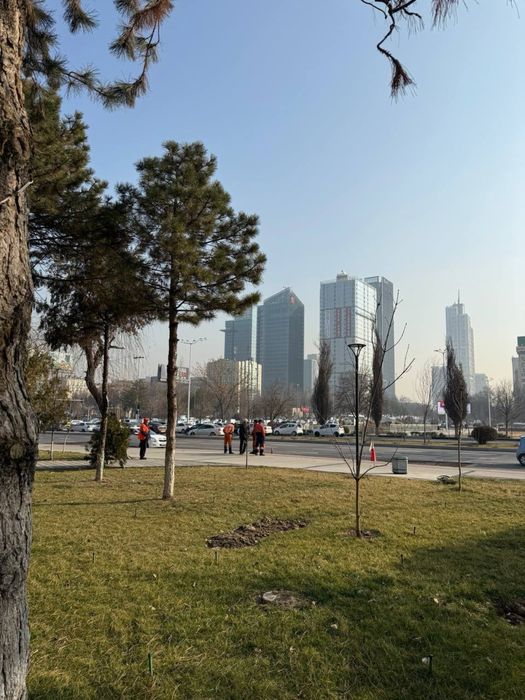 Nrg U-tower | Дружба - Сдается в аренду помещение вдоль дороги 187м2