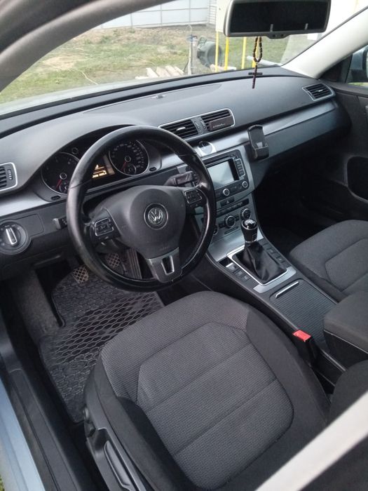 Passat b7  an  2012  motor 2.0. 140 cp