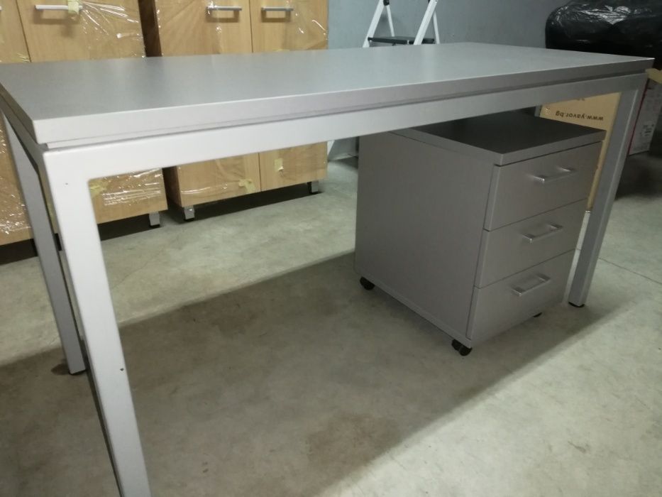 Бюро с контейнер 350Евро