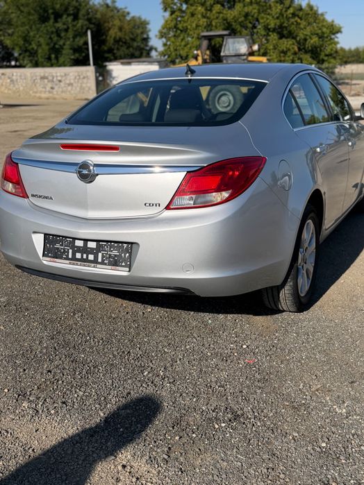 De vânzare Opel insigna