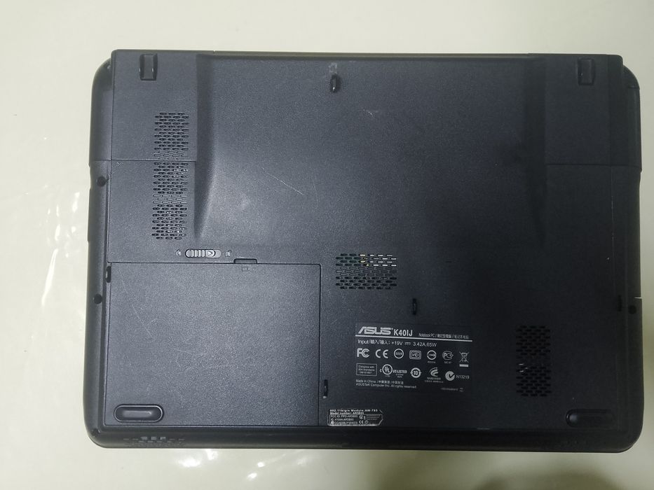 Срочно продам два ноутбука на запчасти