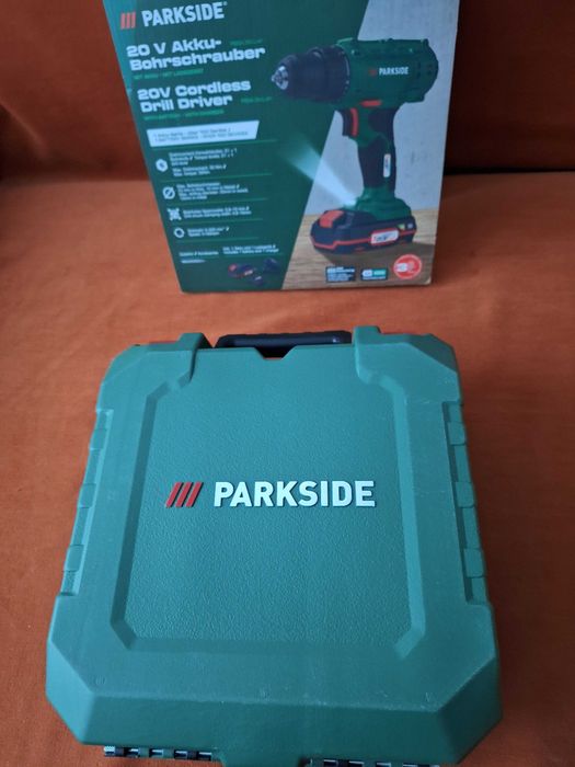 Bormasina - Masina de gaurit si insurubat Parkside cu acumulator si incarcator
