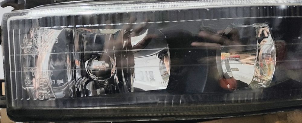 Фары на Mitsubishi Galant 8