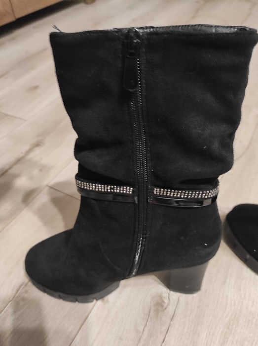 Дамски високи боти