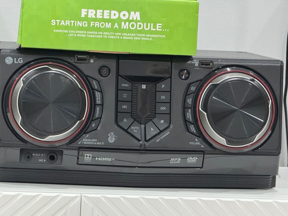 Продам музыкальный центр lg