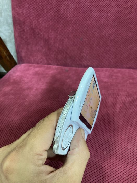Playstation PSP GO N1006