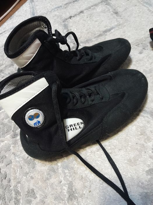 Трико борцовское и борцовки