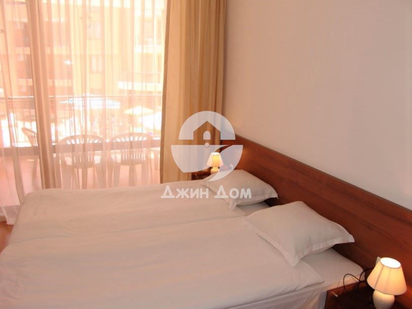 Продава се Двустаен апартамент в к.к. Слънчев бряг - 83 кв.м за 1151 €/кв.м - Снимка #3