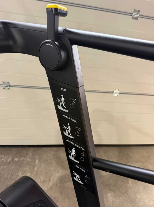 Професионални уреди Technogym Skillmill Connect & Matrix RXP Rower