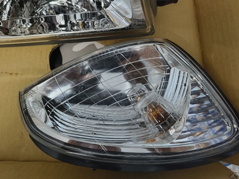 Фары Ланкрузер 100