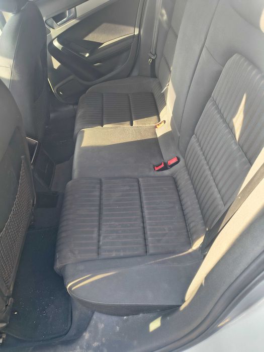 Vând A4 b8 perfectă stare de funcționare