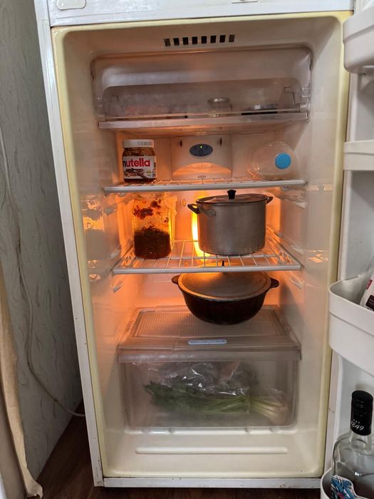 Робочий Холодильник