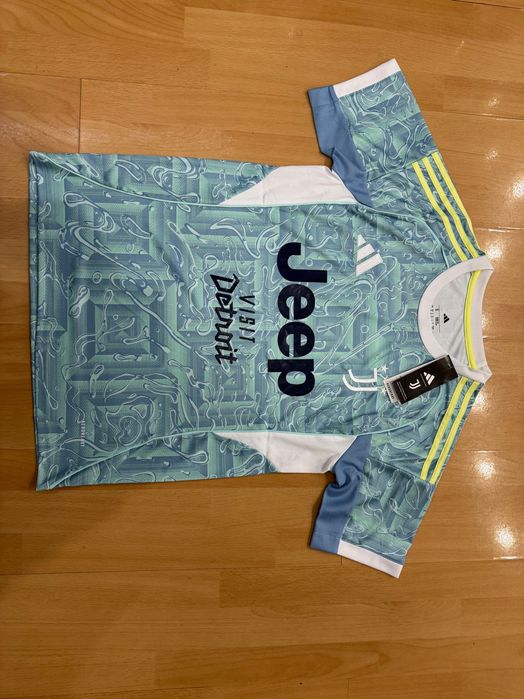 Коледно намаление Juventus stadium shirt