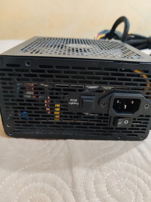 Thermaltake Smart Rgb 700W