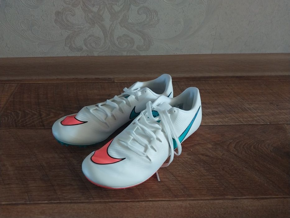 Шиповки дл лёгкой атлетике