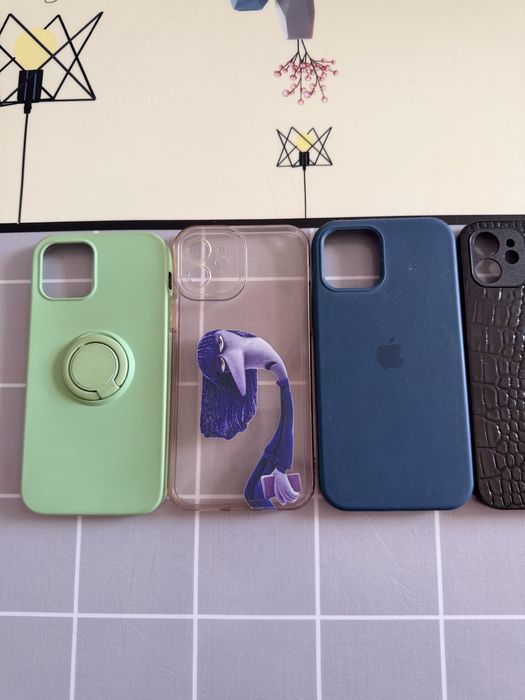 чехол iphone 12 (не про макс, обычный)