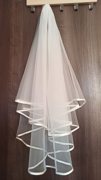 Булчинска рокля като нова и воал