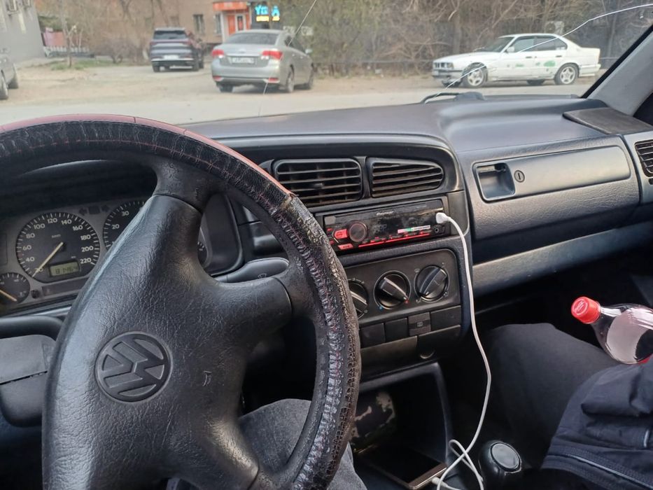 Продам   срочно  машину