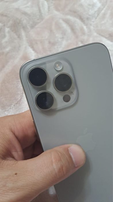 Продам iPhone 15 pro MAX