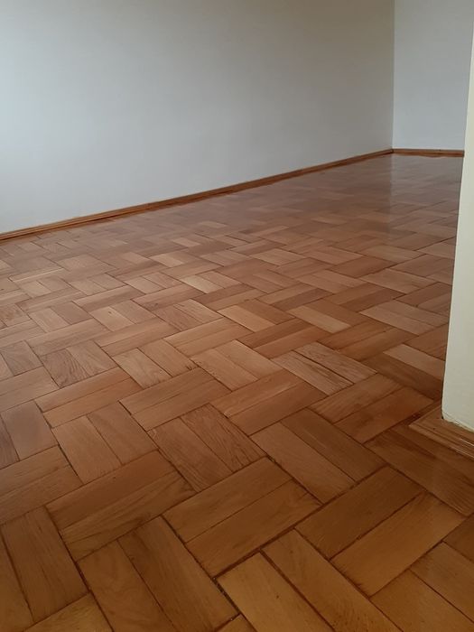 Raschetat-reconditionat montat parchet masiv