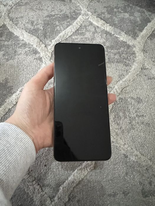 Продам смартфон vivo y28