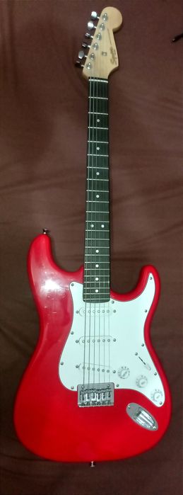 Электрогитара Fender Squire MM Stratocaster HT