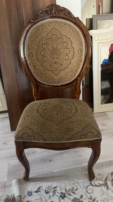 Продам стулья из дерева пружинные