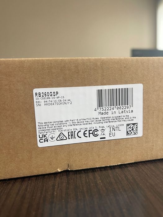 Суич Mikrotik RB260GSP