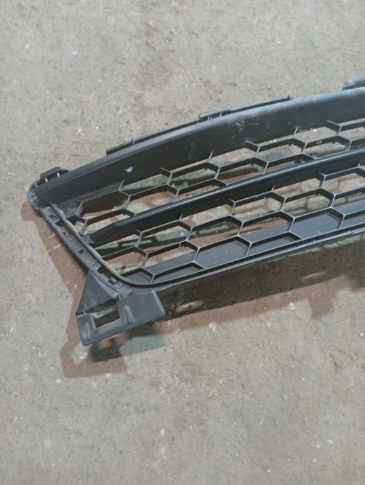 Решетка средна Мазда 6 2010