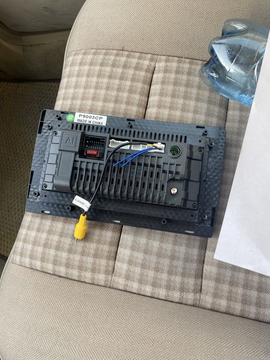 Планшет для авто з