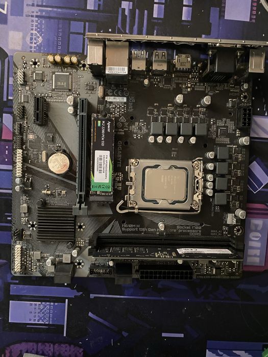 Полный комплект процессор i5 12400 озу 16гб ddr 5