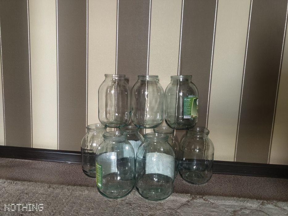 Продаю банки, 2-ух литровые