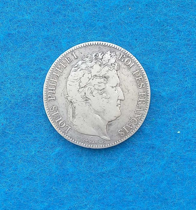 монета серебро Франция 5 франков 1833г.