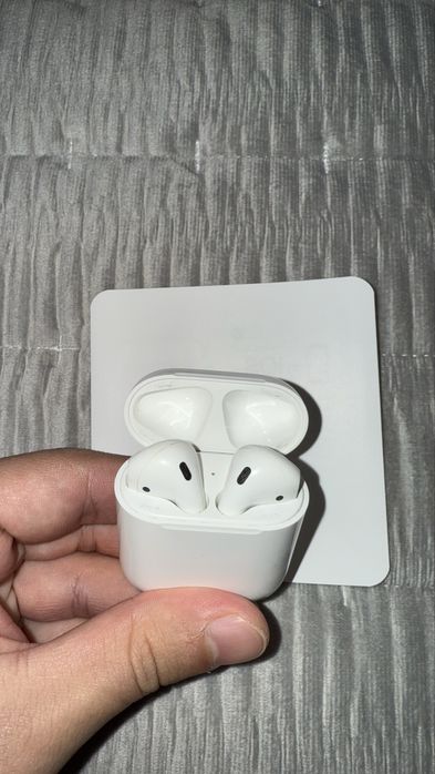 Наушники Apple Airpods 2